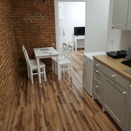 Apartament Nr 15 - 2 Pokoje Z Prywatnymi Lazienkami Centrum Poznan Dış mekan fotoğraf
