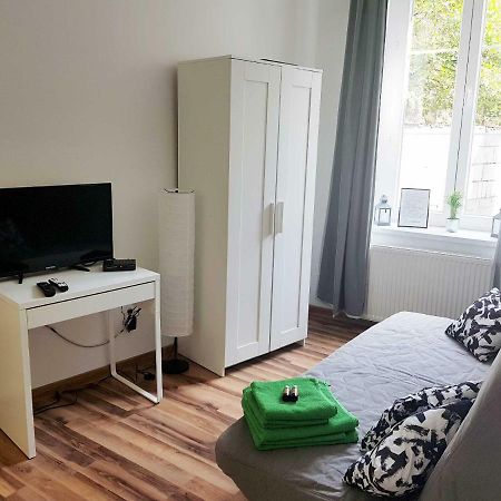 Apartament Nr 15 - 2 Pokoje Z Prywatnymi Lazienkami Centrum Poznan Dış mekan fotoğraf